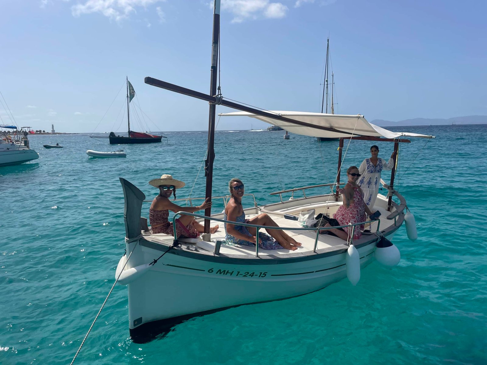 Alquiler de llaud en formentera. Llaud Scotty